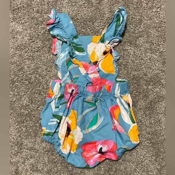 Tea Collection Ruffle Bubble Baby Romper - Picture 2 of 3